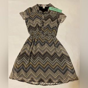 Adorable striped dress NWT
